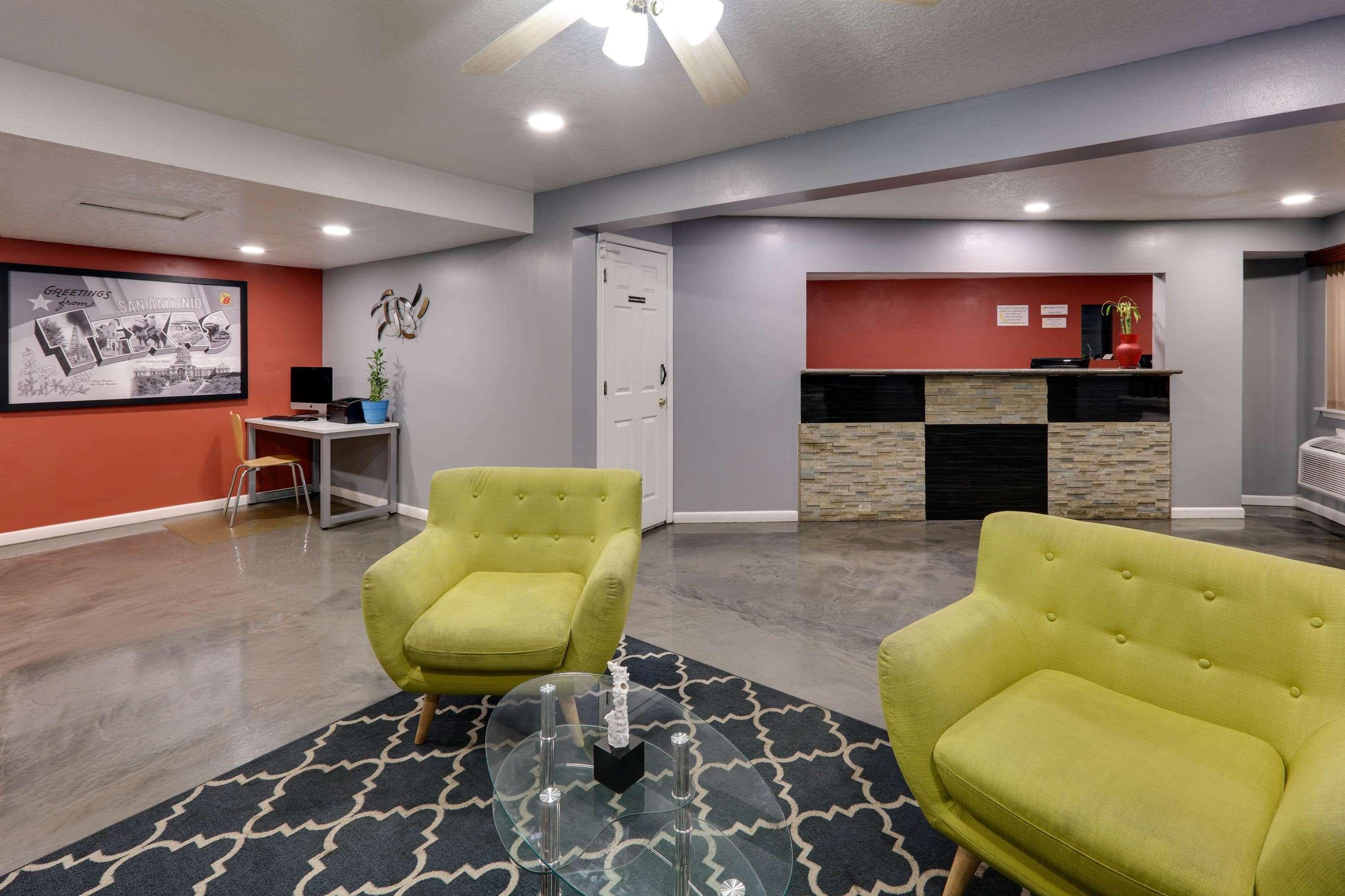 ซูเปอร์ 8 บาย วินด์แฮม ซานแอนโทนิโอ ดาวน์ทาวน์/ มิวเซียมรีช Motel ซานอันโตนิโอ ภายนอก รูปภาพ
