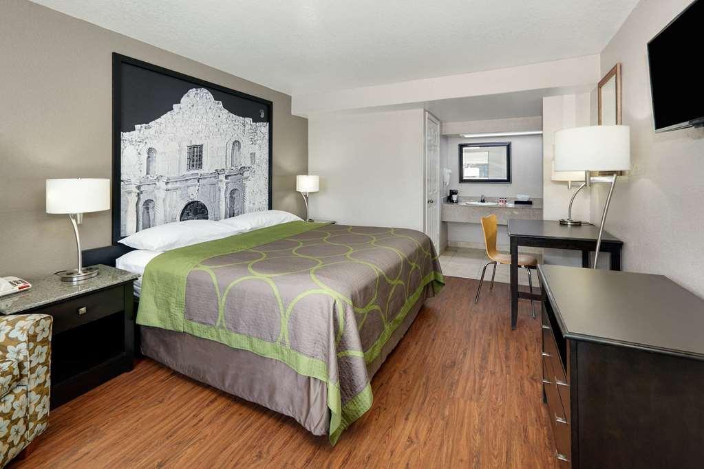 ซูเปอร์ 8 บาย วินด์แฮม ซานแอนโทนิโอ ดาวน์ทาวน์/ มิวเซียมรีช Motel ซานอันโตนิโอ ห้อง รูปภาพ