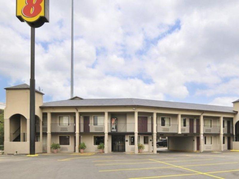 ซูเปอร์ 8 บาย วินด์แฮม ซานแอนโทนิโอ ดาวน์ทาวน์/ มิวเซียมรีช Motel ซานอันโตนิโอ ภายนอก รูปภาพ